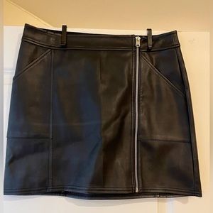 Express black skirt